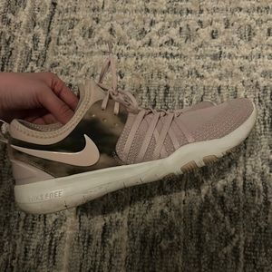 Nike pink training shoes “Nike Free Run”